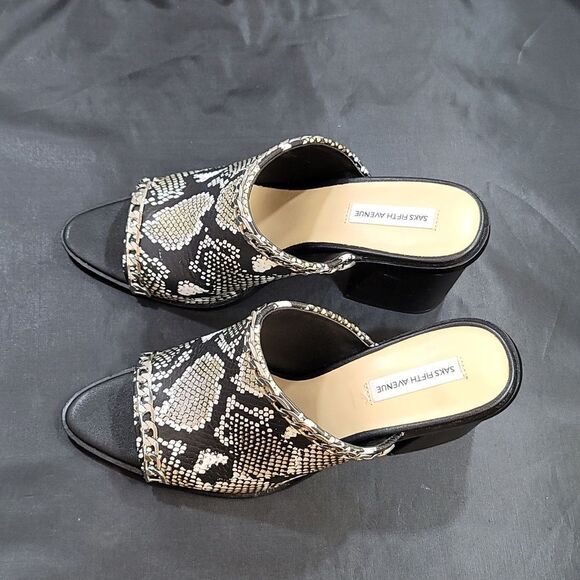 BRAND NEW SAKS FIFTH AVENUE COLLECTION LEATHER SANDALS - Picture 5 of 14